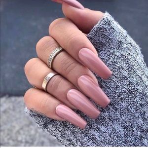 Meet your Posher, Vanessa